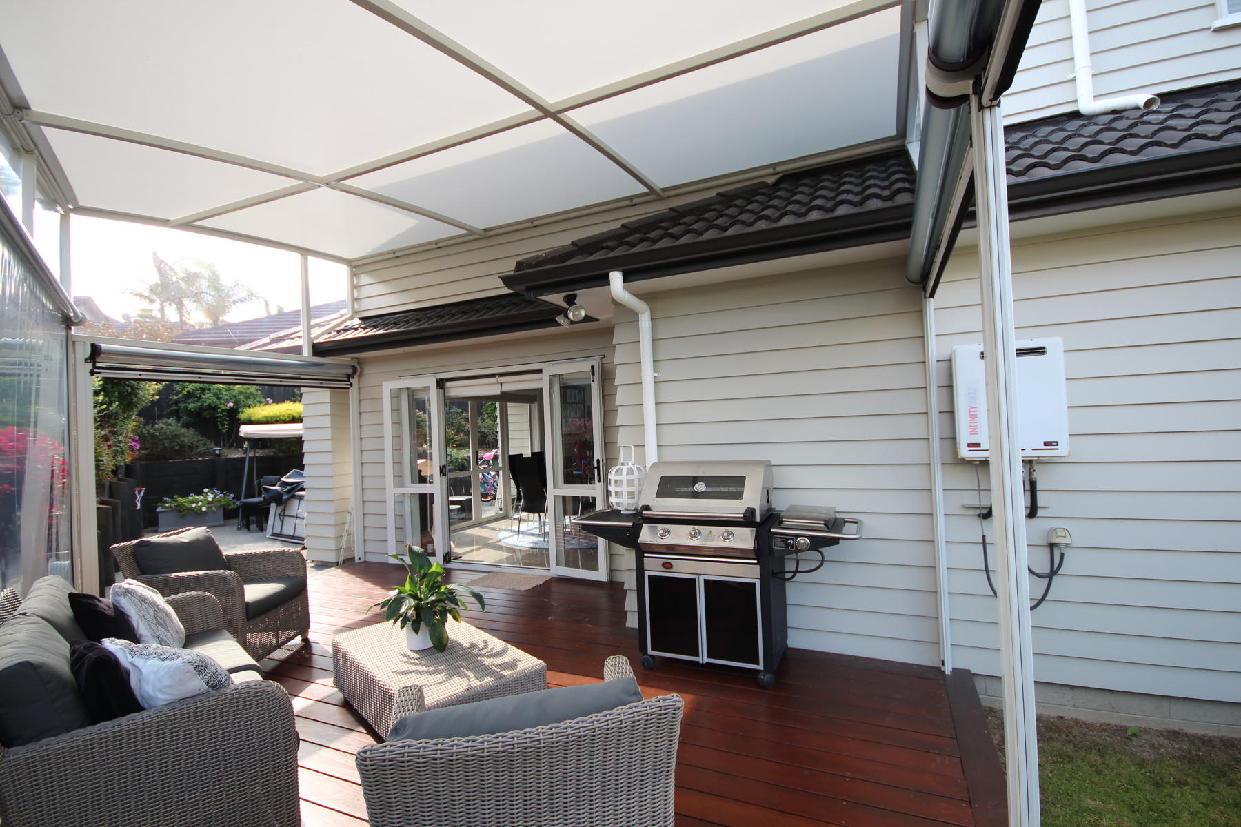 fresco-shades-dayal-canopy-awning