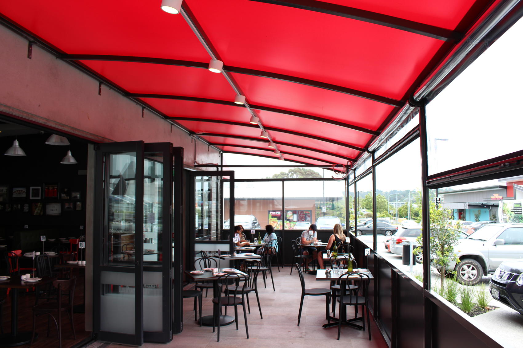 La Porchetta Canopy by Fresco Shades